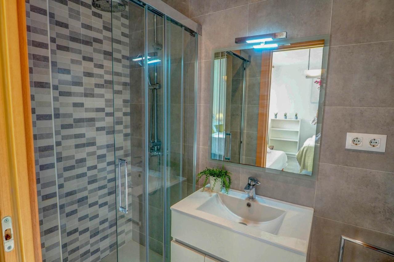 Linda Vista Oasis Penthouse By Hello Homes Σίτζες Εξωτερικό φωτογραφία